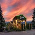Exterior of SureStay Plus by Best Western Salmon Arm