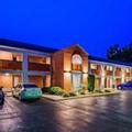 Exterior of SureStay by Best Western Kansas City Country Inn North