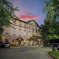 Exterior of The Inn at Gig Harbor