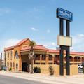 Exterior of Travel Inn Kingman Route 66