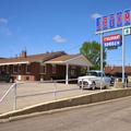 Exterior of Travelers Lodge Motel Marshall