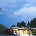 Photo of Travelodge by Wyndham East Portland/Gresham