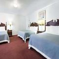 Exterior of Travelodge by Wyndham Las Vegas NM