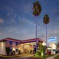 Image of Travelodge by Wyndham Orange County Airport/ Costa Mesa