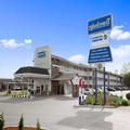 Exterior of Travelodge by Wyndham Port of Tacoma Wa