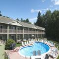 Exterior of University Inn Academic Suites