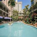 Exterior of Wayfinder Waikiki