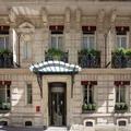 Photo of West End Hotel