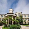 Exterior of West Inn & Suites