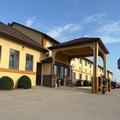 Exterior of Western Inn & Suites
