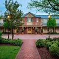 Image of Williamsburg Lodge, Autograph Collection
