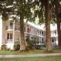 Exterior of York House Inn