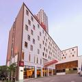 Exterior of ibis Bangkok Sukhumvit 4