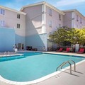 Swimming pool at Comfort Suites Nashville Airport