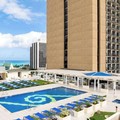 Swimming pool at Hilton Waikiki Beach Resort & Spa