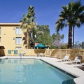 Swimming pool at La Quinta Inn by Wyndham Phoenix Sky Harbor Airport