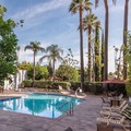Swimming pool at Marriott Riverside at the Convention Center