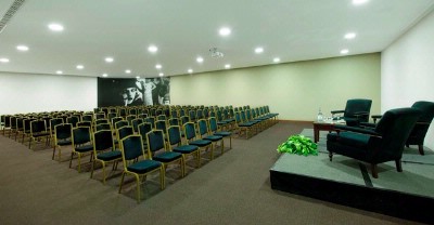Photo of Beatriz Costa