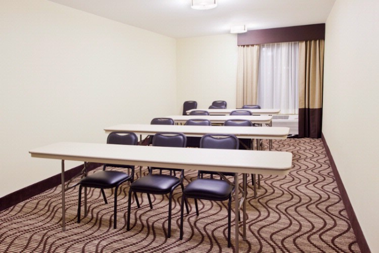 Photo of La Quinta Lagrange Meeting Space