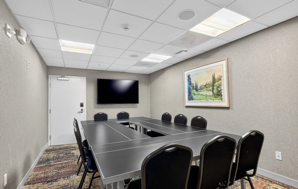 Photo of Homewood Suites Boardroom