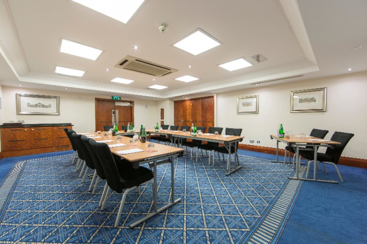 Photo of Finsbury suite