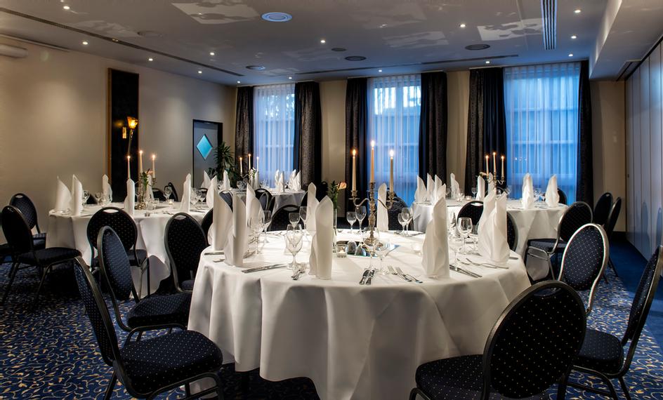 Photo of Salon von Basedow