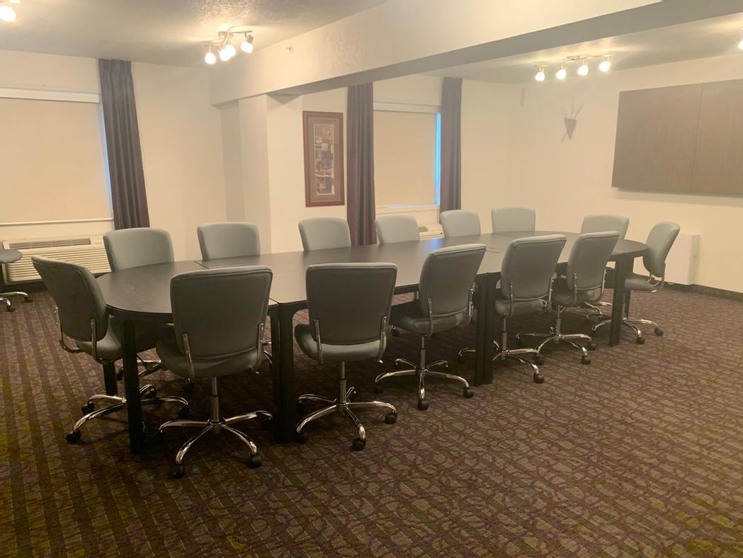 Photo of Edgar Boardroom