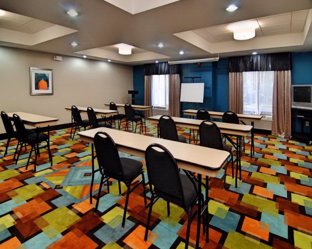 Photo of Roanoke Room