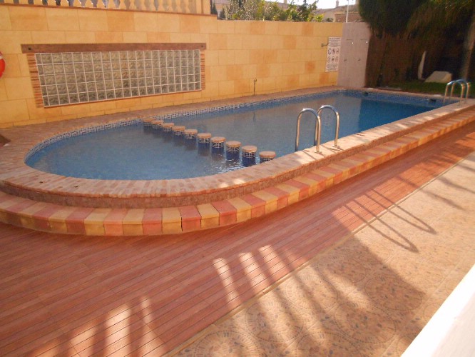 Photo of Jardines