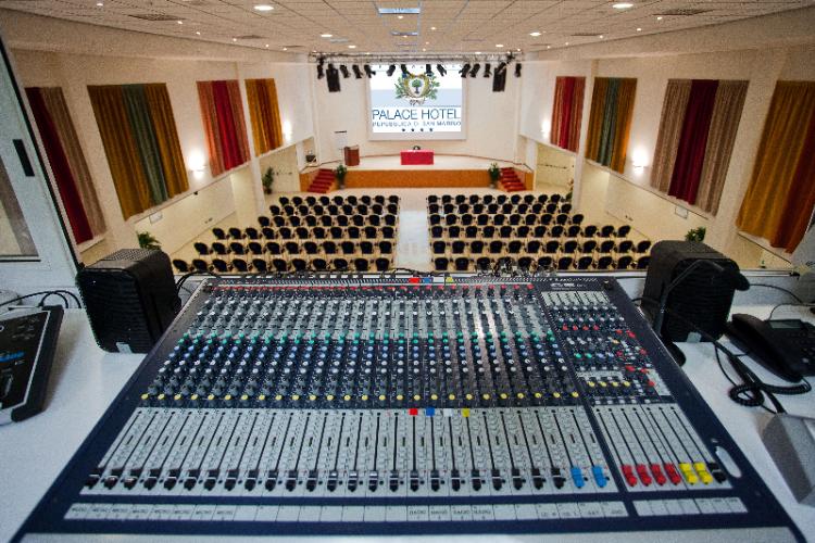 Photo of Sala Plenaria