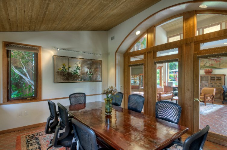 Photo of Dinah's Garden Hotel - Boardroom