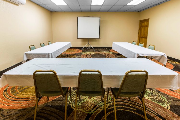 Photo of MEETING ROOM