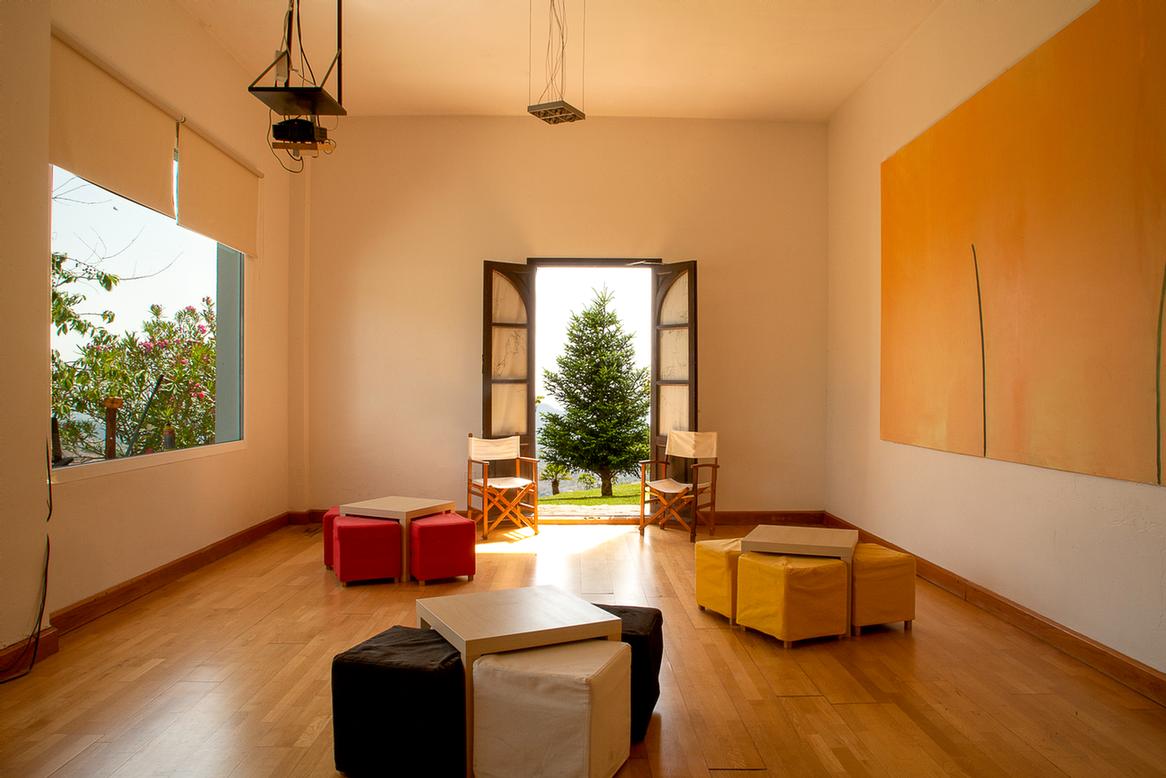 Photo of SALA HOTEL CERRO DE HIJAR