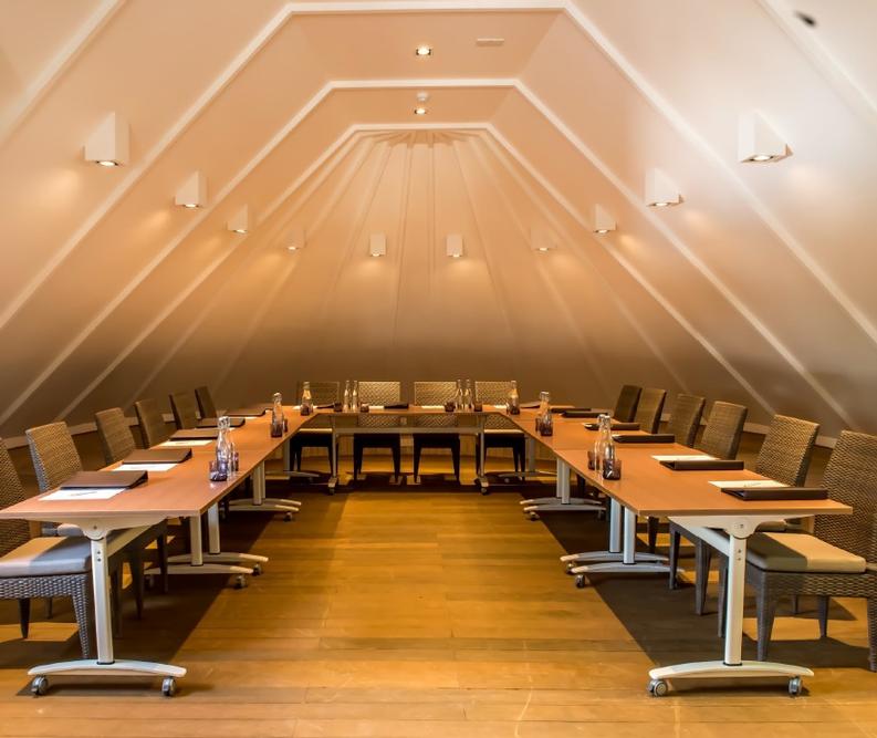 Photo of Ari Lounge