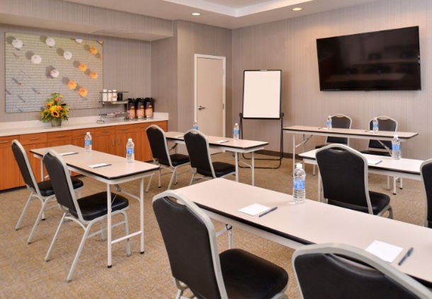 Photo of SpringHill Suites Meeting Room