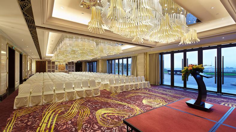 Photo of Junior ballroom