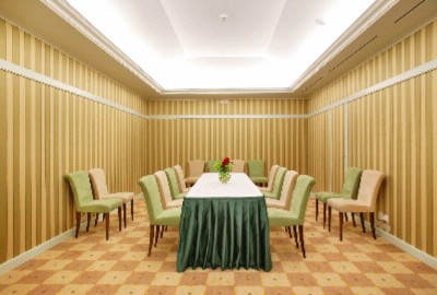 Photo of Boardroom