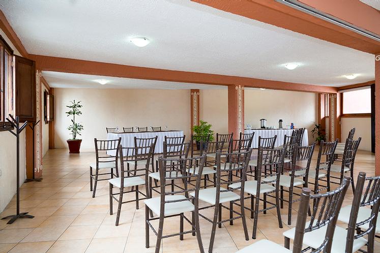 Photo of SALON PALOMAS