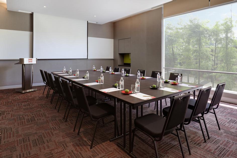 Photo of Meeting Room 1
