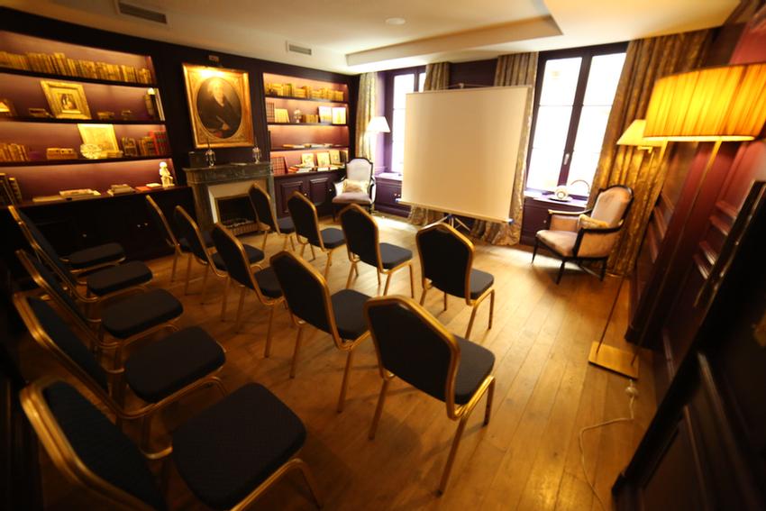 Photo of Salon des Illustres