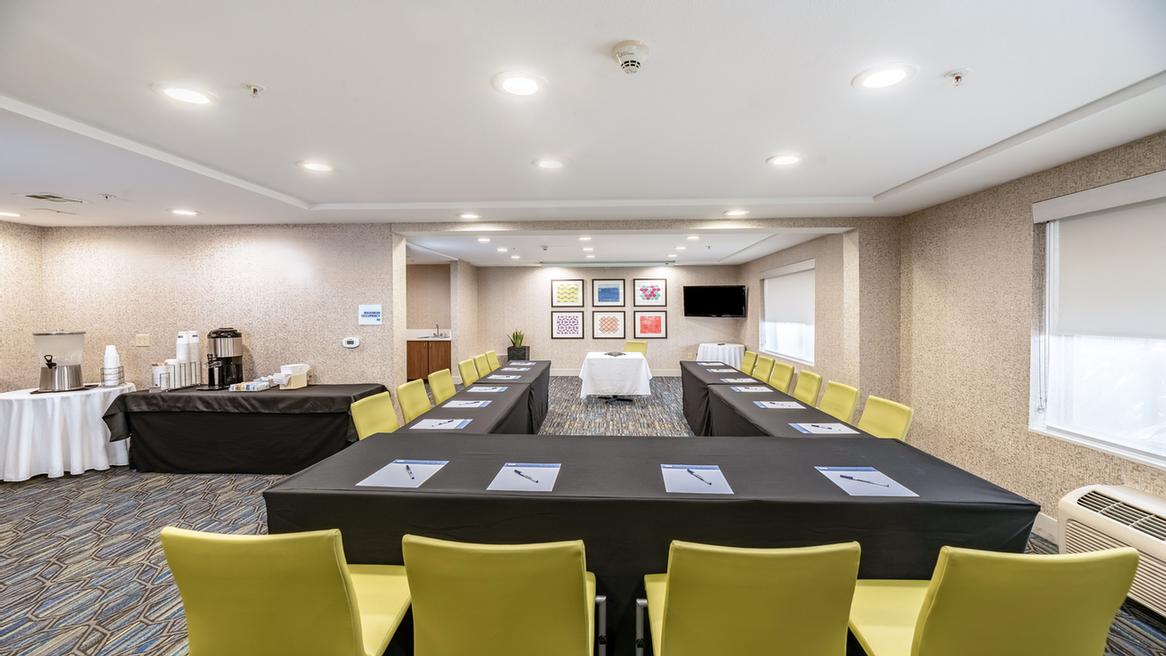 Photo of Bay Room