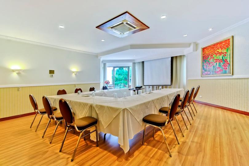 Photo of Azaleas conference room