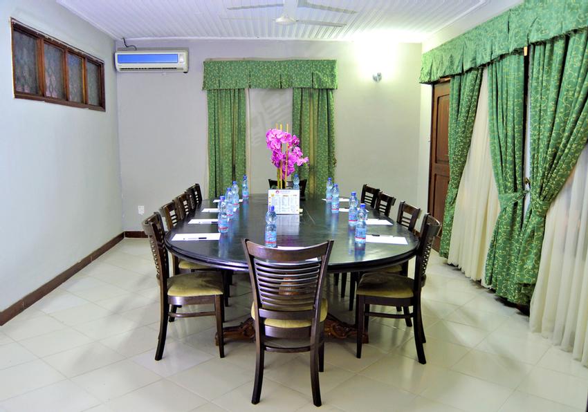 Photo of conference room