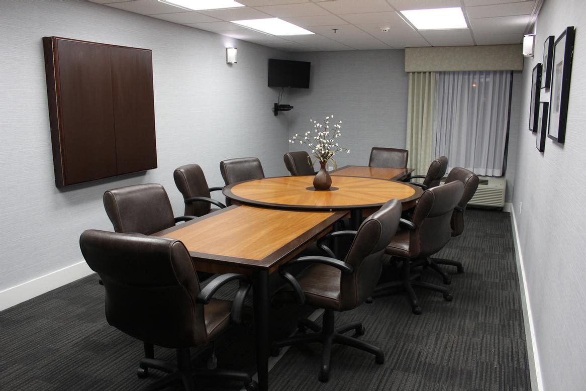 Photo of Hampton Meeting space