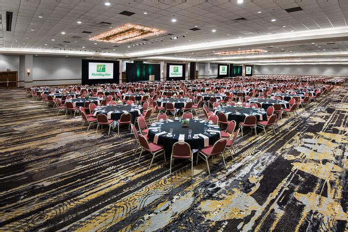 Photo of NWA Convention Center