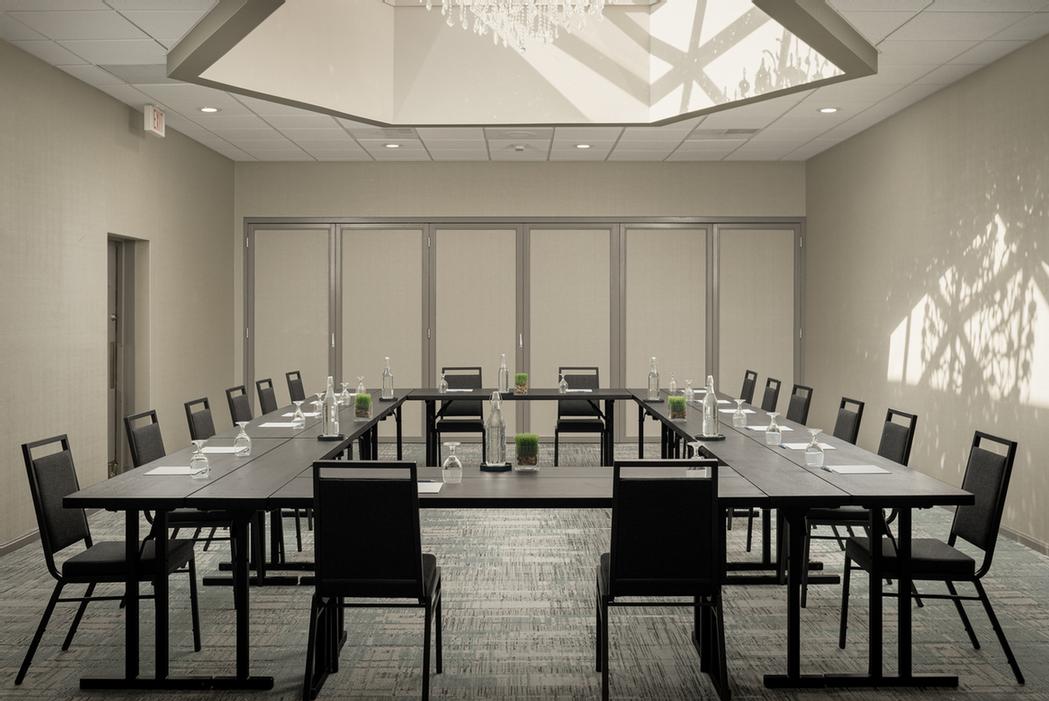 Photo of Skylight Room