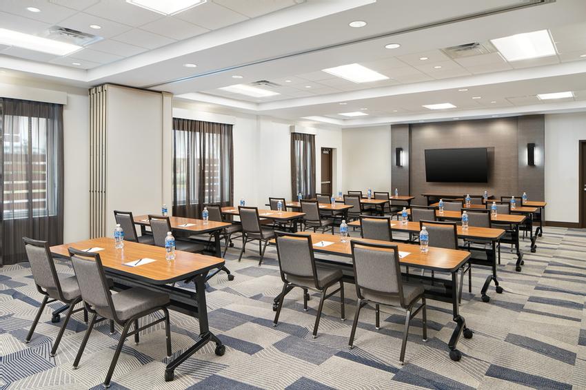 Photo of Meeting Space 