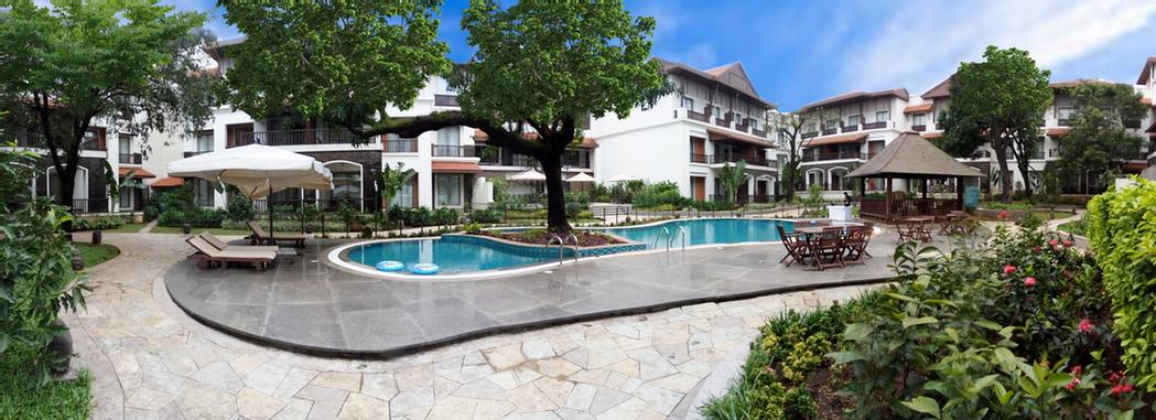 Photo of Courtyard Area
