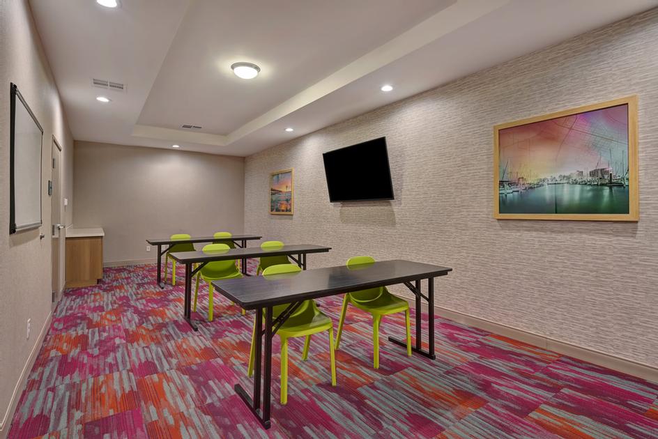 Photo of Meeting Room