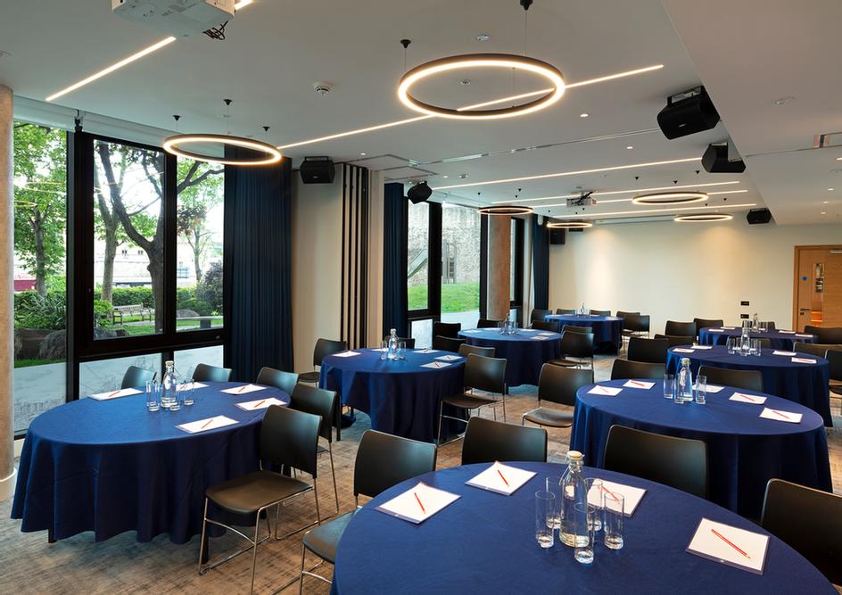 Photo of The Thames Suite